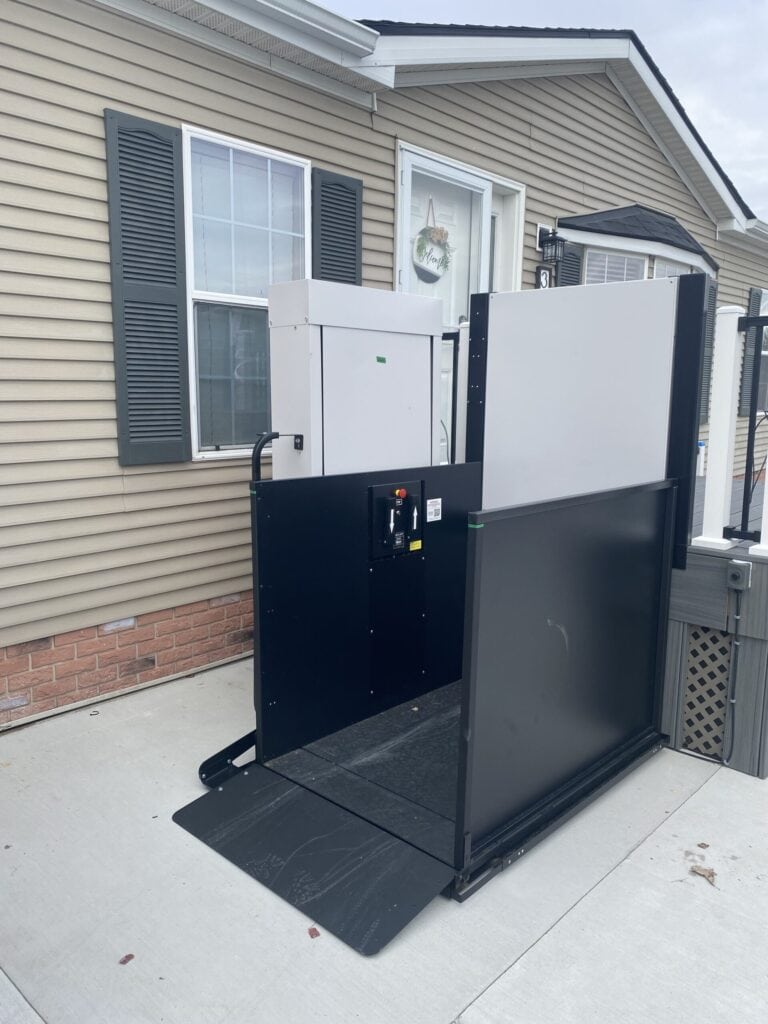 Platform Lifts in Detroit & Southern MI 3 Platform Lifts in Detroit Southern MI 3